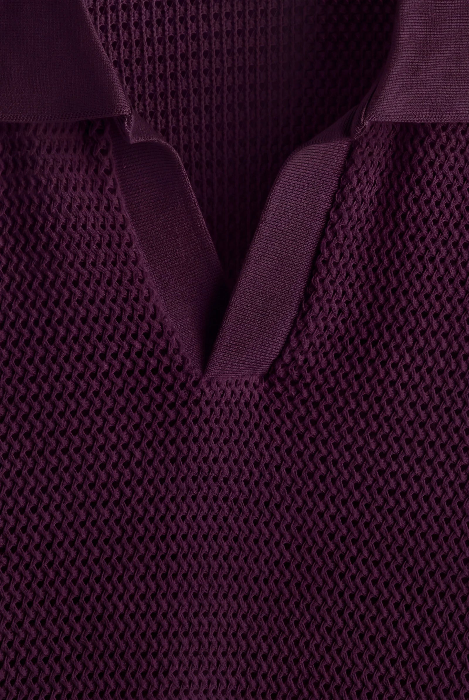DARK BURGUNDY KNIT POLO